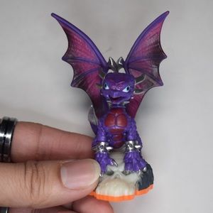 🐾 USED Series 2 Cynder